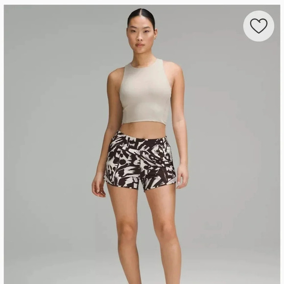 LULULEMON HottyHot High-Rise Short  Monarch Bloom Bone Espresso/Bone. Size 2 NWT - Picture 2 of 6